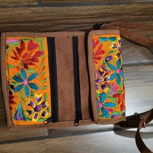 Crossbody bag $25
